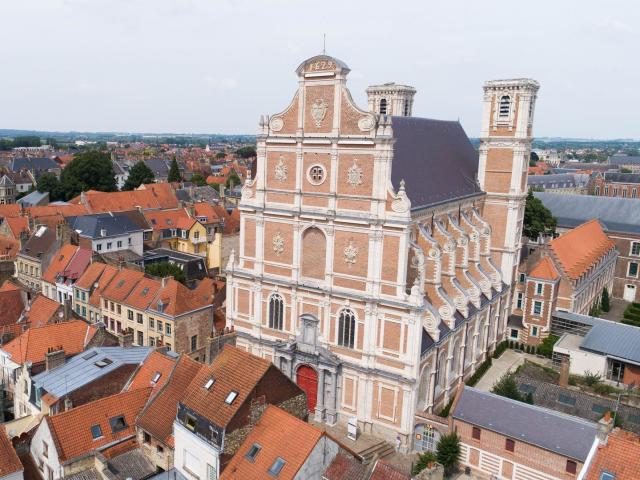 Jezuïetenkapel - Luchtfoto 2019 - Saint-Omer (8)