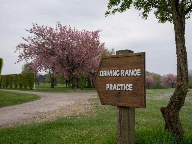 Panneau driving range practice au Golf de Lumbres