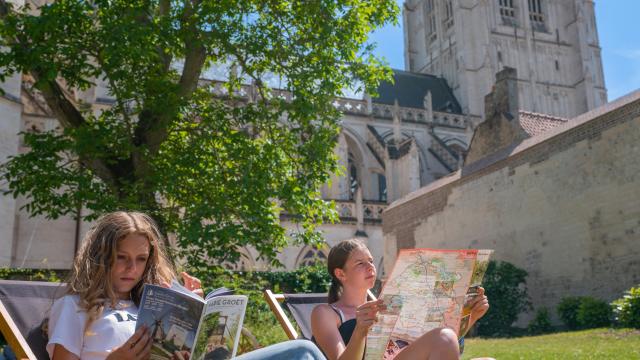 Marie Groët Carte Touristique Jardin de l'Office de Tourisme Saint-Omer