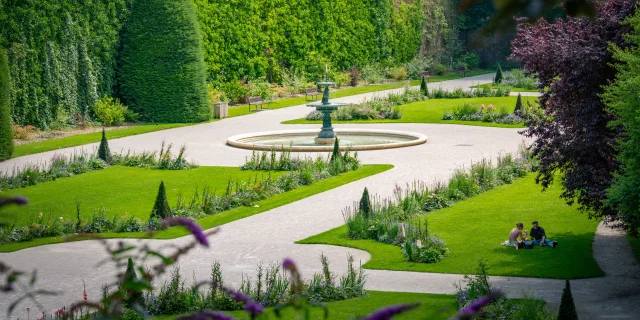 Jardin A La Francaise Jardin Public de Saint-Omer